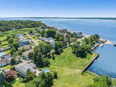 Great Peconic Bay Home For Sale in Aquebogue New York
