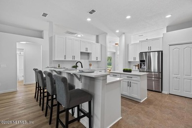 Beautifully renovated 3-bedroom, 2-bath home with a 2-car garage - photo 11