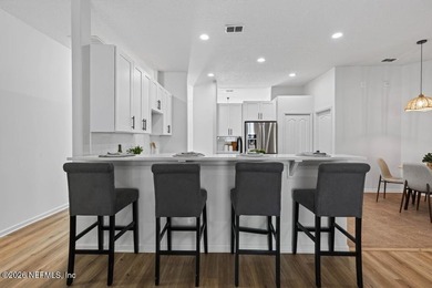 Beautifully renovated 3-bedroom, 2-bath home with a 2-car garage - photo 12