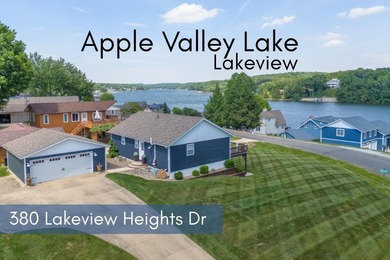 Enjoy a vacation lifestyle every day in this beautifully updated - photo 1