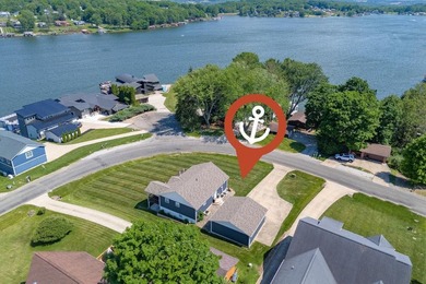 Enjoy a vacation lifestyle every day in this beautifully updated - photo 3