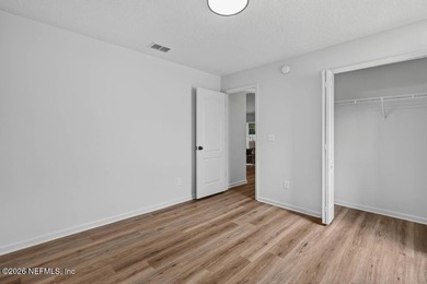 Beautifully renovated 3-bedroom, 2-bath home with a 2-car garage - photo 23