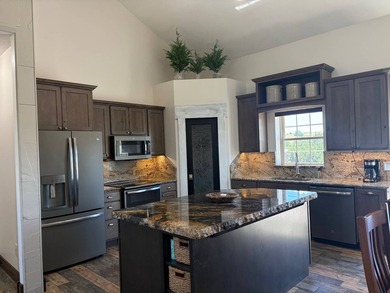 Experience lake living at its finest with this exceptional 7 - photo 33