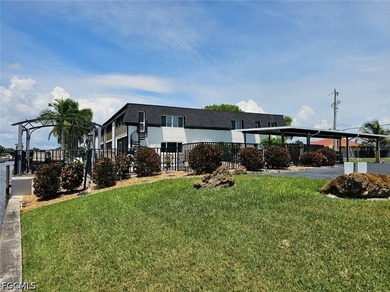 Just Reduced! Waterfront Gulf Access Condo with approximately - photo 9
