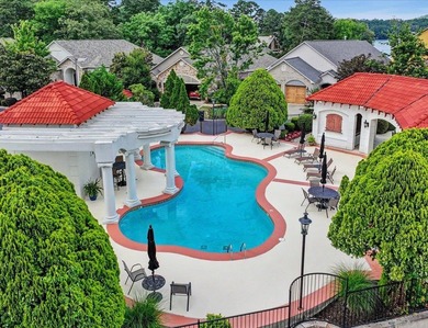 Experience luxury lake living at its finest in the prestigious - photo 5