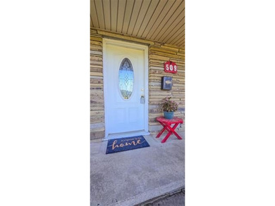 HOME SWEET HOME-JUST MINUTES FROM THE LAKE! Discover the perfect - photo 6