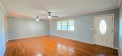 HOME SWEET HOME-JUST MINUTES FROM THE LAKE! Discover the perfect - photo 7
