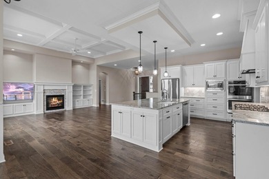 Welcome to one of the premier waterfront opportunities in - photo 20