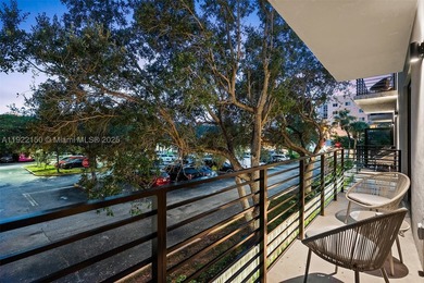 New Pricing, Seller is motivated! Recently appraised at $3.86M - photo 29