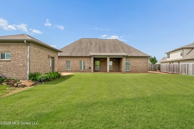 IMMACULATE, move-in ready CUSTOM built 4 bedroom, 3 bath home - photo 32