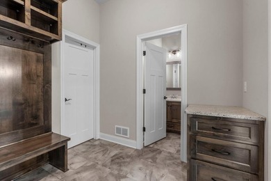 Welcome to one of the premier waterfront opportunities in - photo 39