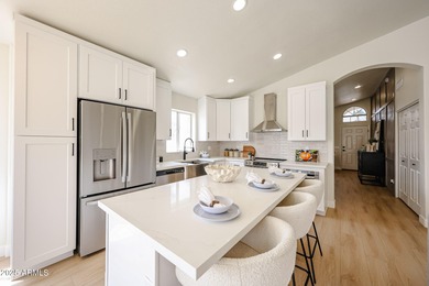 REMODELED 4 BED 2 BATH CORNER LOT! RV GATE RV PARKING. BRIGHT