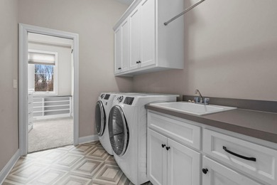Welcome to one of the premier waterfront opportunities in - photo 43
