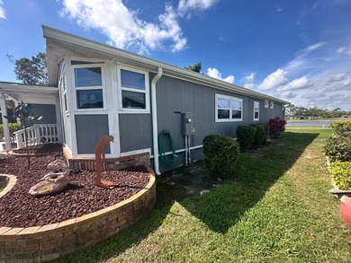 A beautiful 2 bedrooms, 2 bathrooms, Palm Harbor home located on - photo 46
