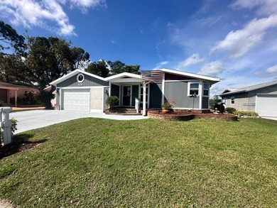 A beautiful 2 bedrooms, 2 bathrooms, Palm Harbor home located on - photo 50