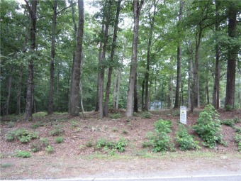 2 lots located across from High Rock Lake being sold together - Lake Lot Under Contract in Lexington, North Carolina