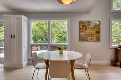 Step into effortless elegance with this contemporary 3-bed - photo 8