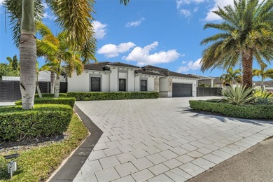 BACK ON MARKET! BUYER'S FINANCING FELL THROUGH, NO FAULT OF THE - photo 3