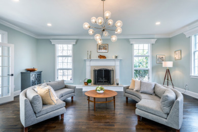 Grand Open Plan Lake home w/Classic Design - photo 9