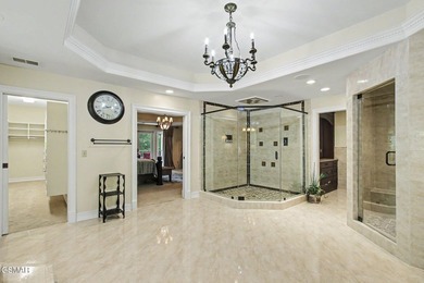 THIS MAGNIFICENT SMOKY MOUNTAIN ESTATE BOASTS 11,312 SQ FT OF - photo 44