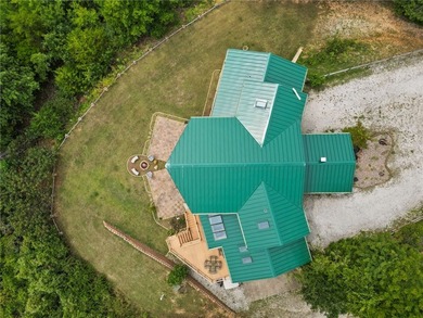 Private 11.08 acre Beaver Lake retreat with expansive lake views - photo 6