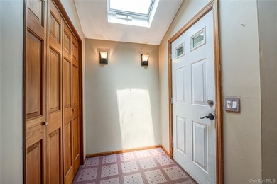 Rare opportunity to own this large, mid-block colonial with - photo 5
