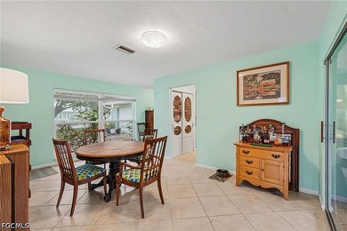 LOTS of Space! Located on an oversized 3-lot site, this - photo 6