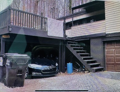 Melton Hill Lake Home For Sale in Knoxville Tennessee