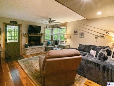 Furnished Cabin on Lake Barkley, KY
Seasonal Lake Views - photo 15