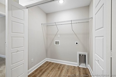 Your garage. Your pool. Your new home. Don't miss your chance to - photo 20