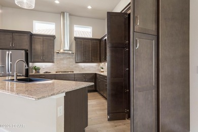 Why wait for new construction? This like-new move-in ready 2022 - photo 24
