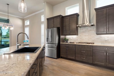 Why wait for new construction? This like-new move-in ready 2022 - photo 29