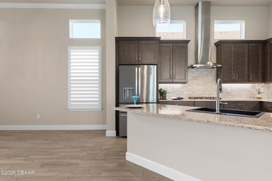 Why wait for new construction? This like-new move-in ready 2022 - photo 31