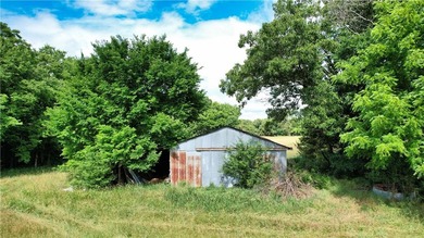 Looking for land with a home? Here is a rare opportunity to own - photo 39