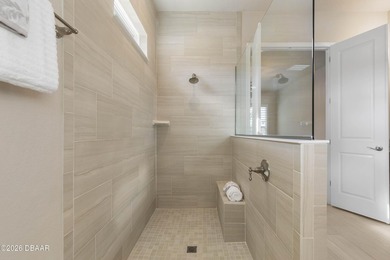 Why wait for new construction? This like-new move-in ready 2022 - photo 46