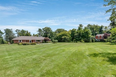 Lake Home For Sale in Mill Neck, New York