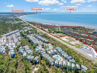 Amazing PUD Development Opportunity with both 600' of Bayfront - photo 1