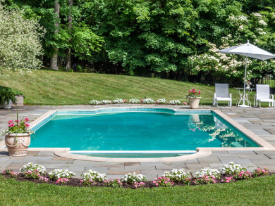 Grand Open Plan Lake home w/Classic Design - photo 5