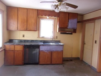 LIST PRICE IS $49,900 WITH AN OPENING BID OF $34,900. Property - photo 6