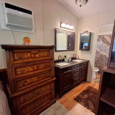 ***Sellers offering $1400 concessions! Welcome home to this - photo 14