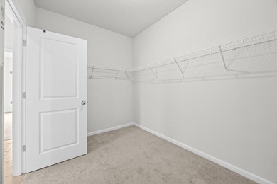 One of the LOWEST HOA's in 34987! Built in 2022, this - photo 19