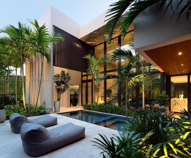 Featured on the cover of Luxe Magazine, this architect owned - photo 30