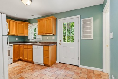 Additional listing photo 4