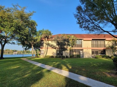 Lake Condo For Sale in Coconut Creek, Florida