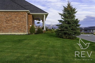A rare opportunity to own a truly exceptional property that - photo 13