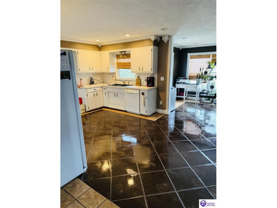 BEAUTIFULLY UPDATED 3 BEDROOM, 1.5 BATH HOME offering comfort - photo 14