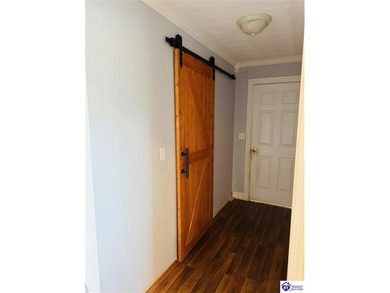 BEAUTIFULLY UPDATED 3 BEDROOM, 1.5 BATH HOME offering comfort - photo 19
