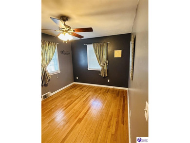 BEAUTIFULLY UPDATED 3 BEDROOM, 1.5 BATH HOME offering comfort - photo 31