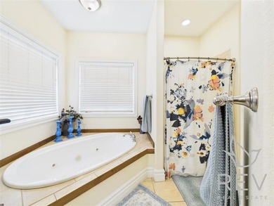 A rare opportunity to own a truly exceptional property that - photo 49