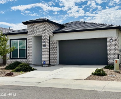 Rancho El Dorado Lakes Home For Sale in Maricopa Arizona